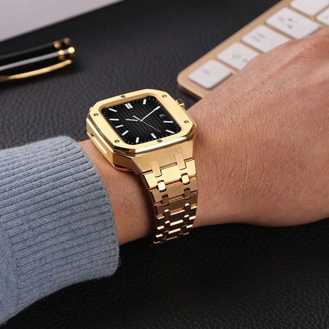 Silver Apple Watch Case - Stainless Steel 45mm | Style
