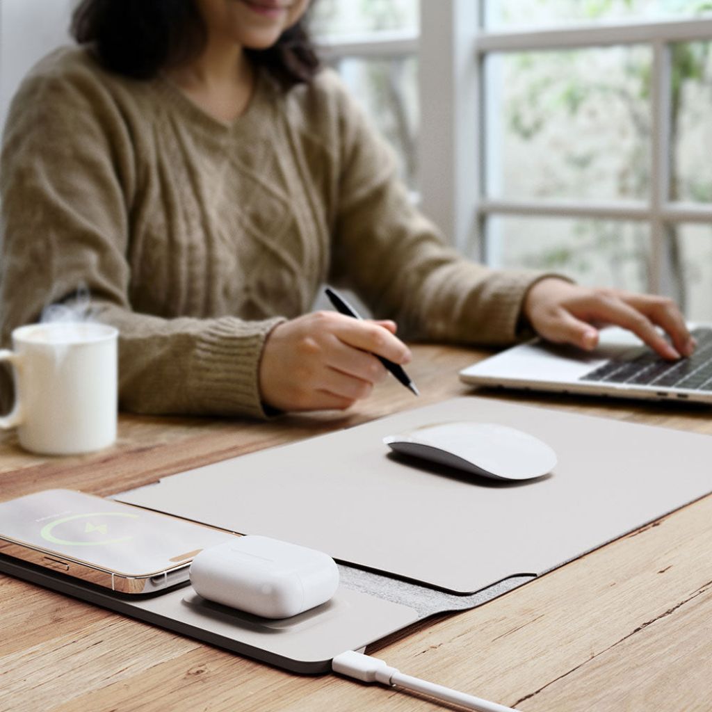 MagSafe Laptop Sleeve - Vegan Leather, Wireless Charging | Productivity