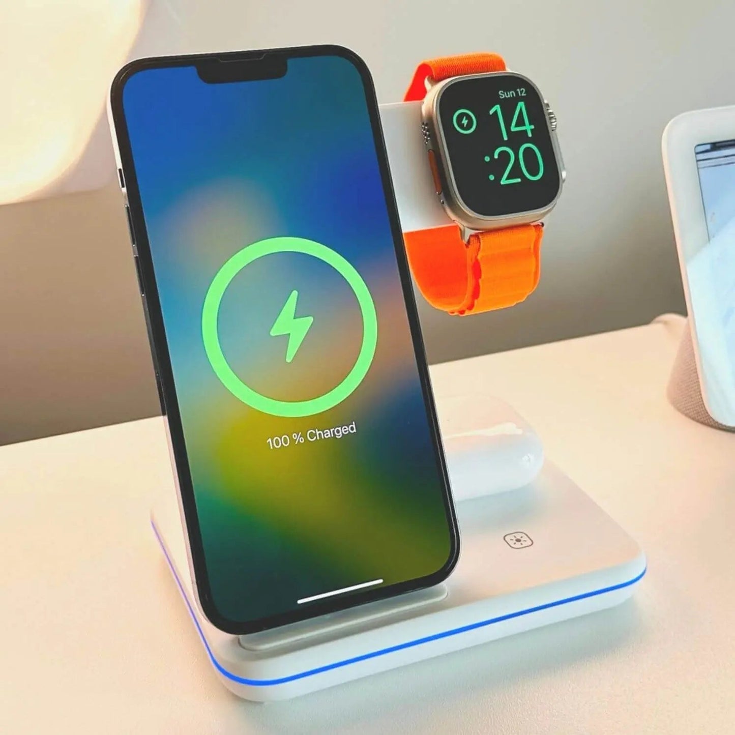 Apple 3-in-1 Wireless Charger - Fast Charging | Clean Desk