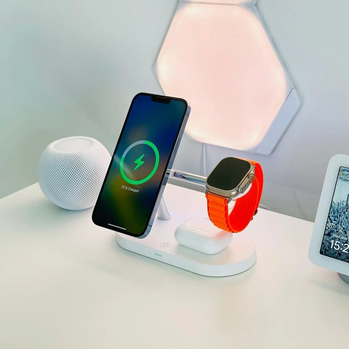 Apple 3 in 1 Charger - MagSafe, Wireless | Declutter