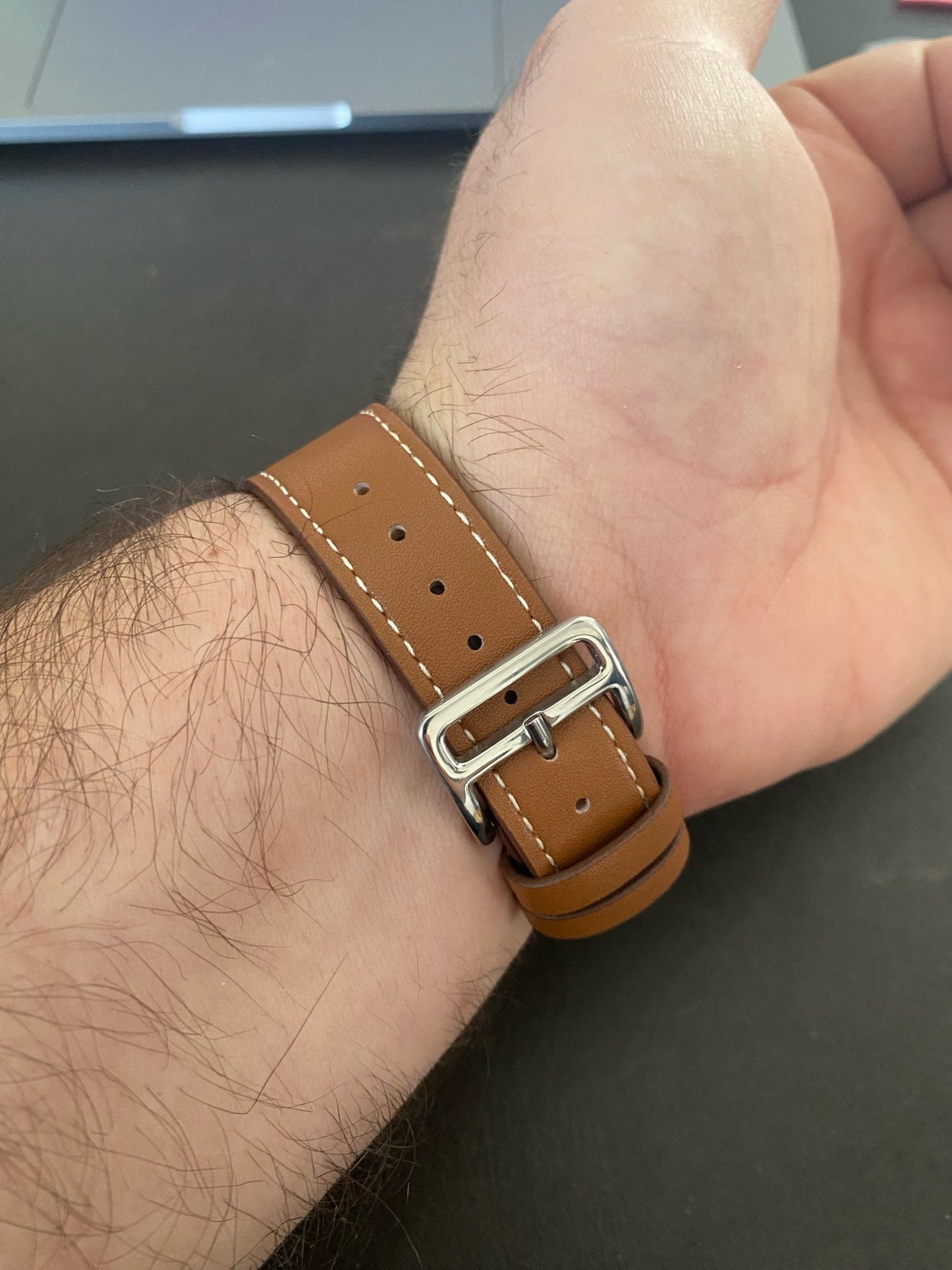 Red Leather Apple Watch Strap - Premium Leather | Style