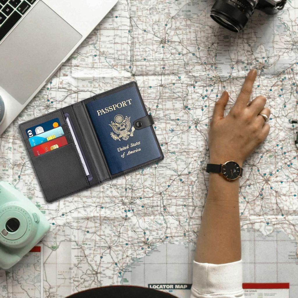 AirTag Wallet - RFID, PU Leather | Secure Travel