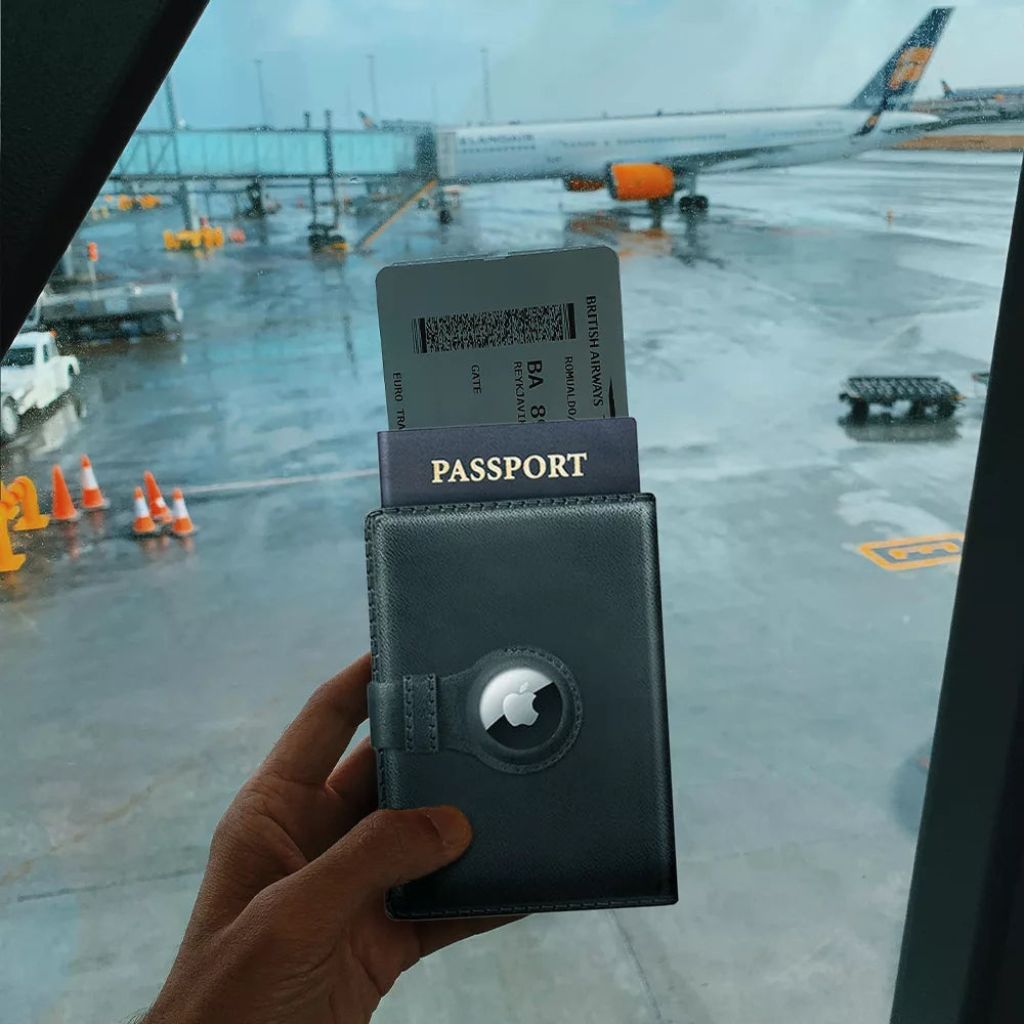 AirTag Wallet - RFID Leather | Secure Travel