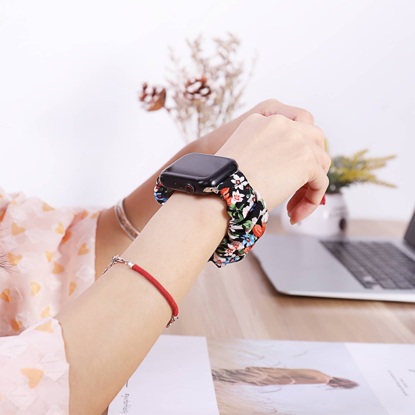 Fabric Apple Watch Band - Embroidered, Women | Comfort