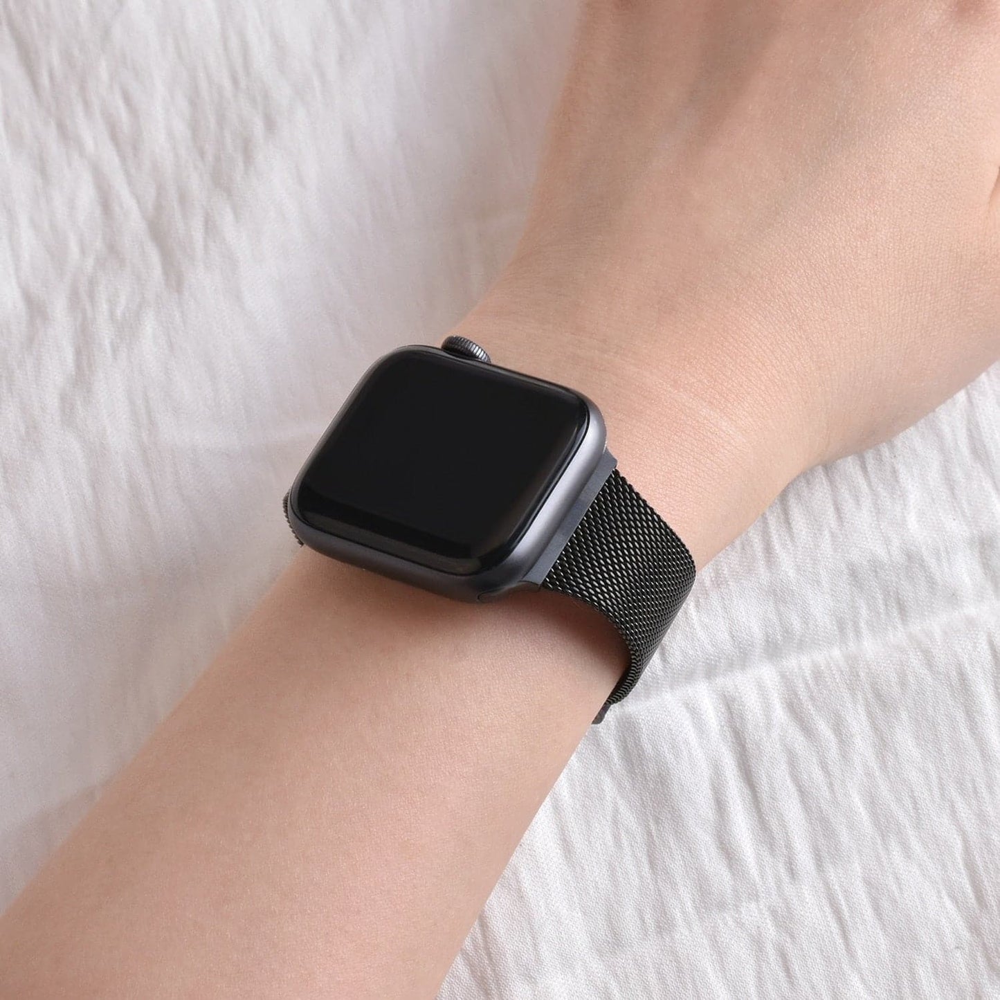 Milanese Loop Apple Watch Strap - Stainless Steel | Elegant