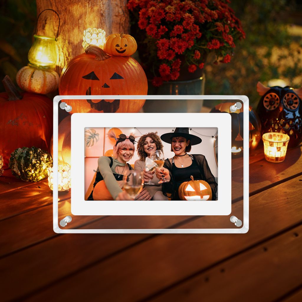 Digital Photo Frame - Acrylic HD | Cherished Memories