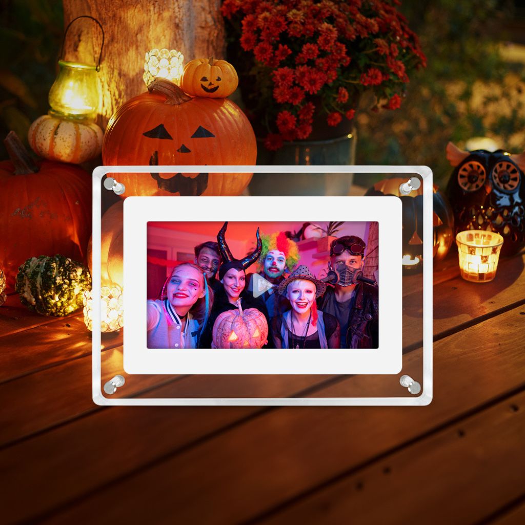 Digital Photo Frame - HD, Motion Sensor | Cherished Memories
