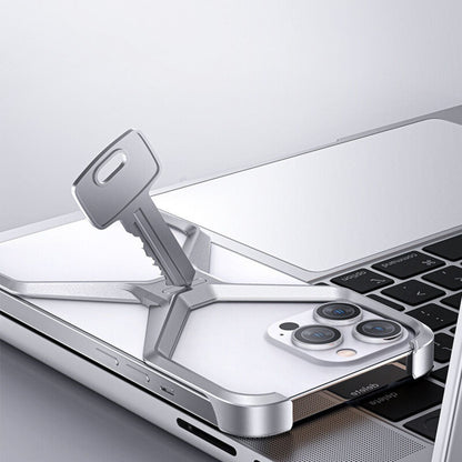iPhone 16 Pro Max Case - Slim, Silver | Protection
