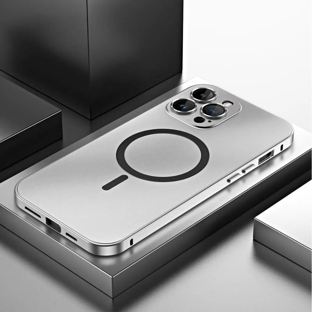 MagSafe iPhone 16 Pro Max Case - Metal, Silver | Protection