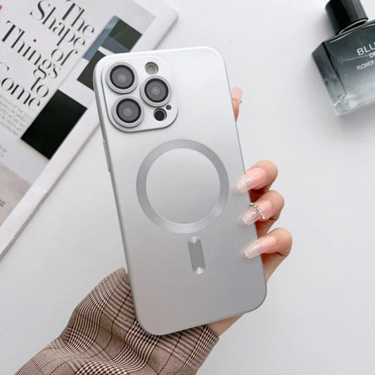 iPhone 15 Pro Max Magnetic Case Silver - Silicone, MagSafe | Style
