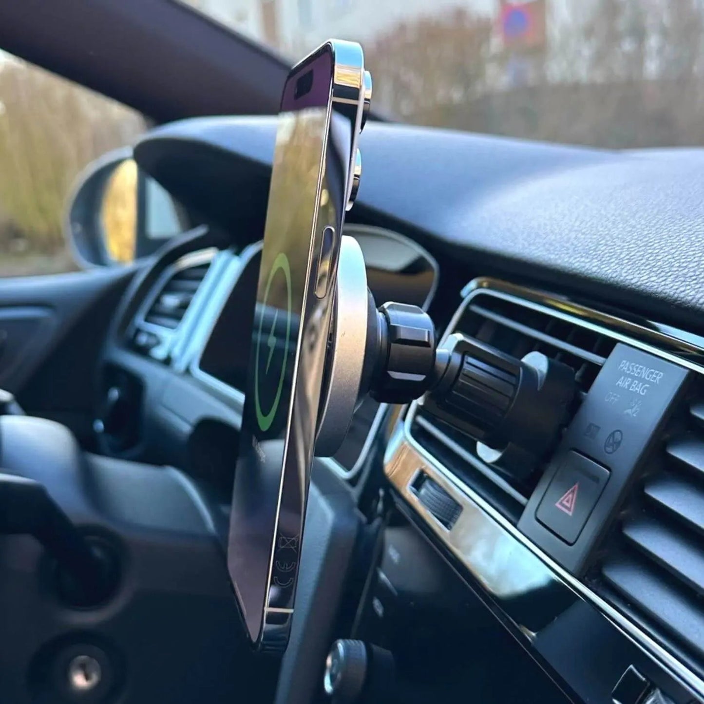MagSafe Car Charger - Wireless, Secure | Hands-Free