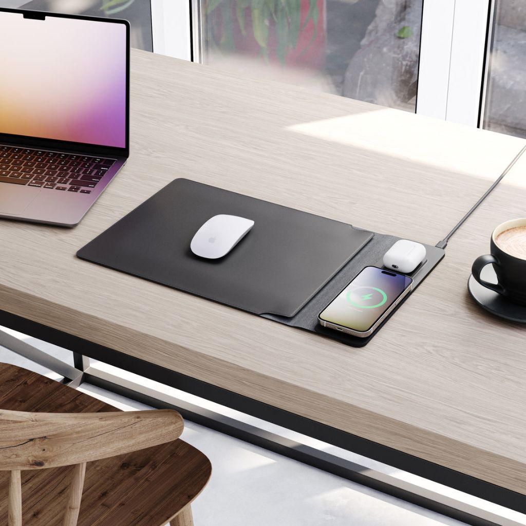 MagSafe Laptop Sleeve - Vegan Leather, Wireless Charging | Productivity