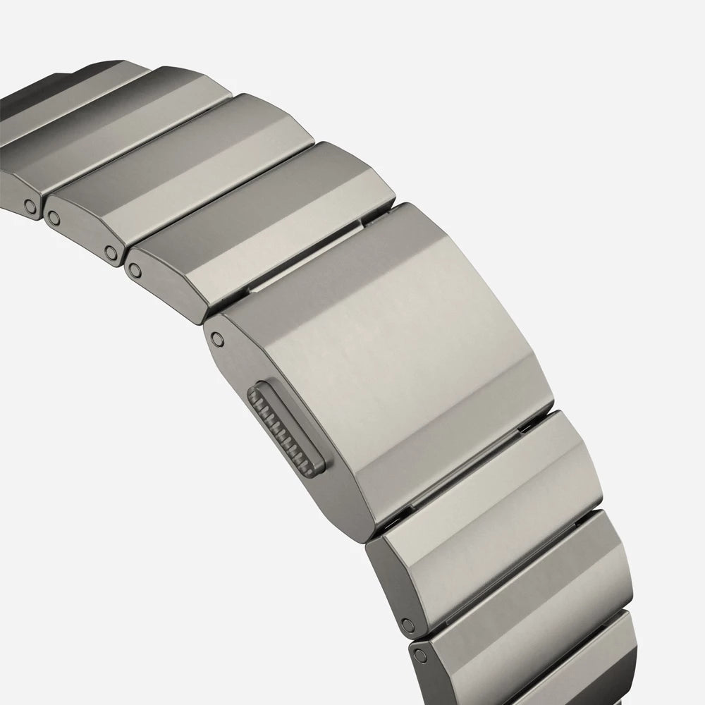 Apple Watch Titanium Band - Magnetic Clasp | Elegant