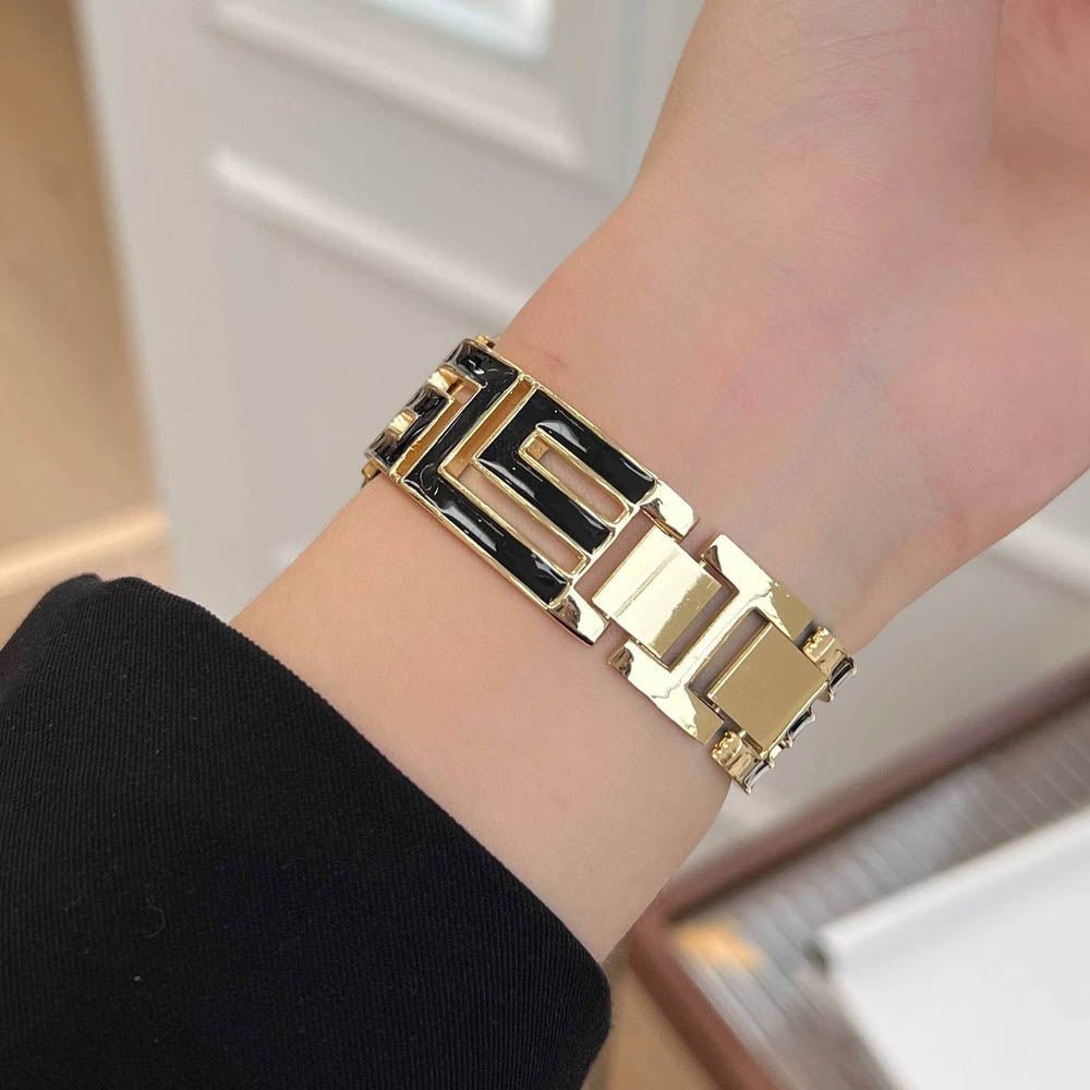 Apple Watch Band - Gold Stainless Steel | Elegant