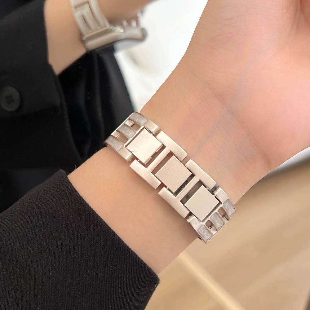 Apple Watch Band - Gold Stainless Steel | Elegant